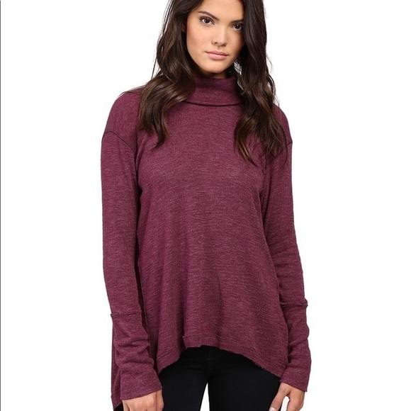 Free People We The Free Tara Split Back Turtleneck - Picture 1 of 5